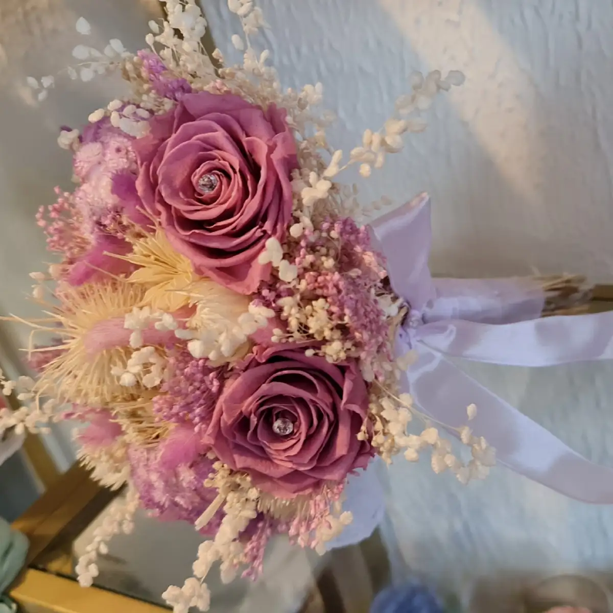 Bouquet fleurs séchées violet clair et blanc