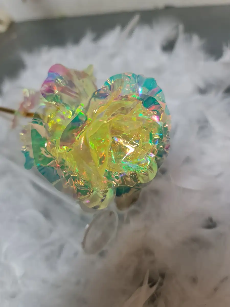 Rose holographique jaune