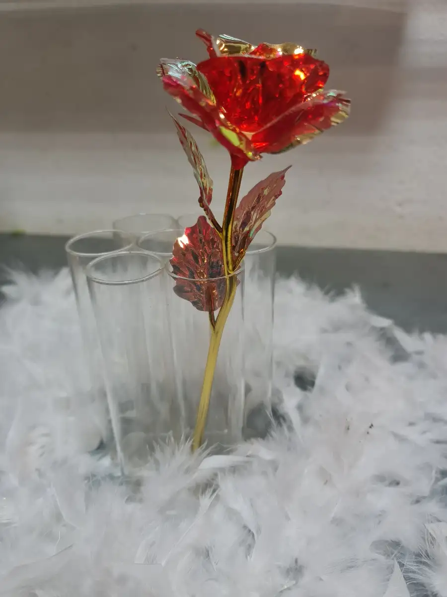 Rose holographique rouge