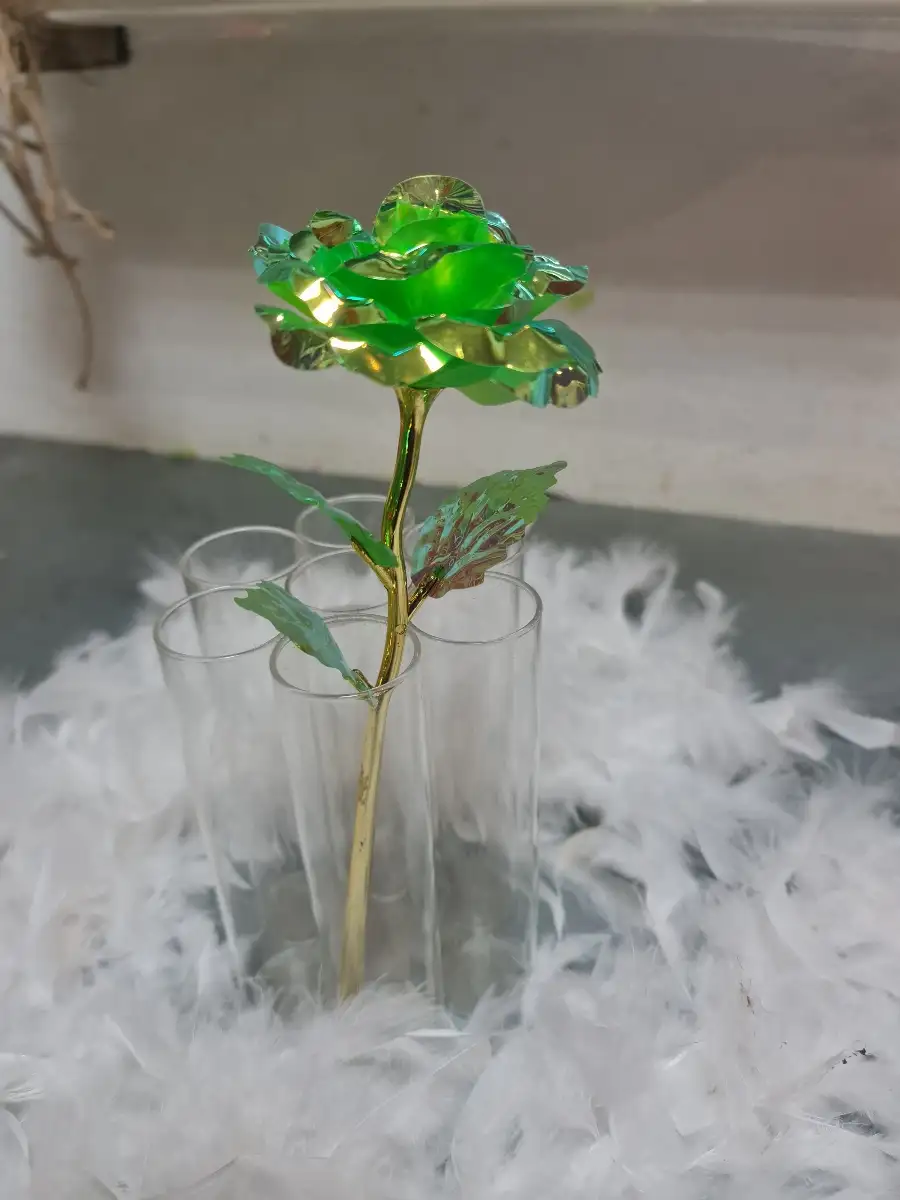 Rose holographique verte